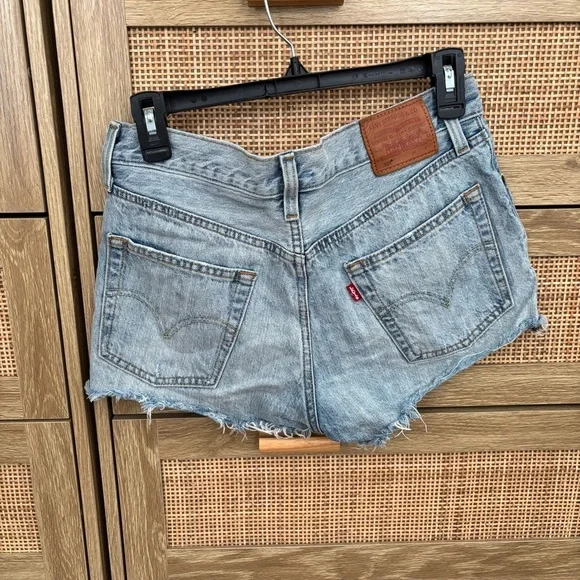 Levi's Faded Blue Denim Jean Shorts - Picture 2 of 3